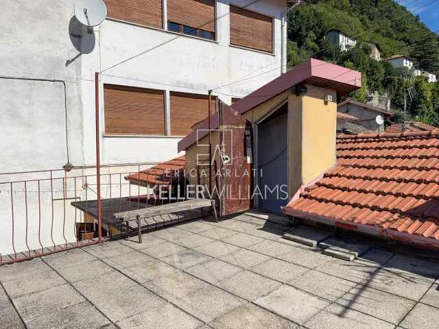 Appartamento in vendita a Moltrasio, foto 53 di 62