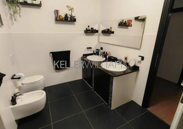 Casa indipendente in vendita a Montano Lucino, foto 13 di 27