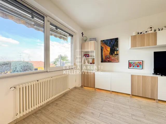 Appartamento in vendita a Faloppio, foto 12 di 35