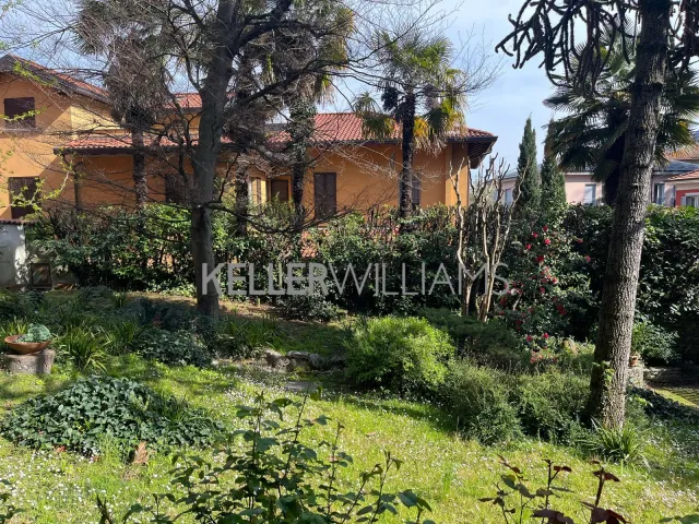 Casa indipendente in vendita a Como, foto 7 di 27