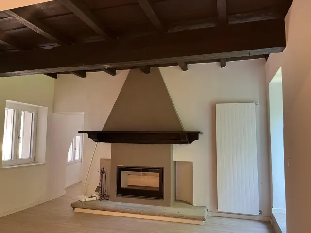 Appartamento in vendita a Tresa, foto 7 di 28