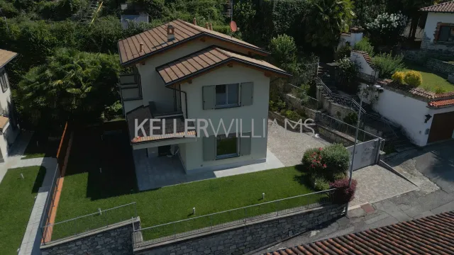 Casa indipendente in vendita a Carlazzo, foto 46 di 46