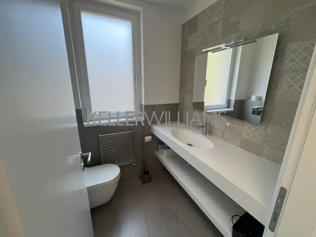 Casa indipendente in vendita a Carlazzo, foto 18 di 22