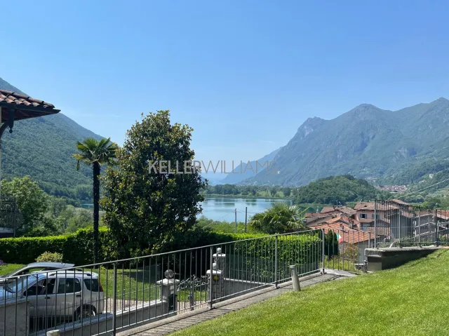 Casa indipendente in vendita a Carlazzo, foto 17 di 46