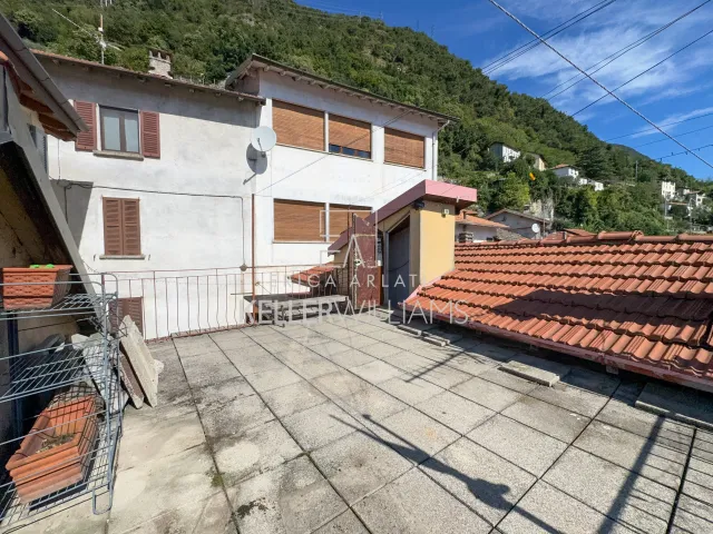 Appartamento in vendita a Moltrasio, foto 50 di 62