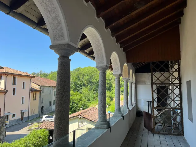 Appartamento in vendita a Tresa, foto 2 di 28