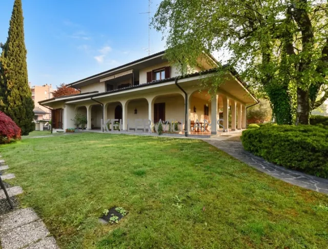 Villa bifamiliare in vendita a Rozzano, foto 2 di 20