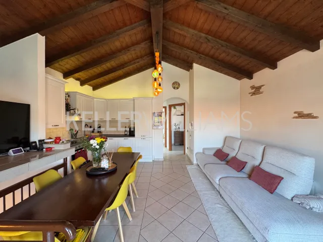 Appartamento in vendita a Villa Guardia, foto 1 di 31