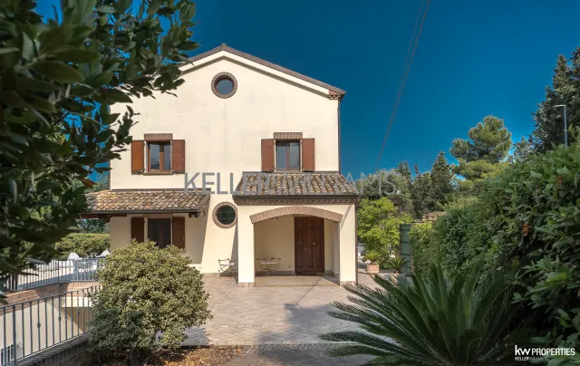 Appartamento in vendita a Pesaro, foto 8 di 23