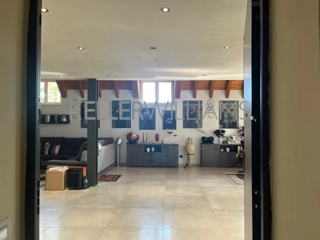 Appartamento in vendita a Viggiù, foto 11 di 28