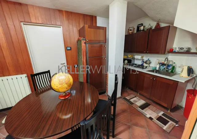 Casa indipendente in vendita a Montano Lucino, foto 17 di 27