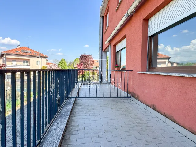 Villetta in vendita a Lurate Caccivio, foto 10 di 24