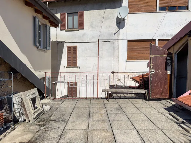 Appartamento in vendita a Moltrasio, foto 52 di 62