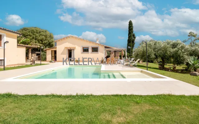 Casa indipendente in vendita a Castiadas, foto 1 di 34