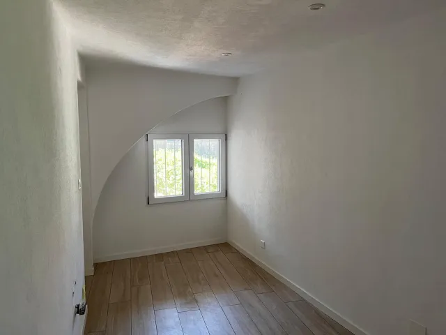 Appartamento in vendita a Tresa, foto 11 di 28