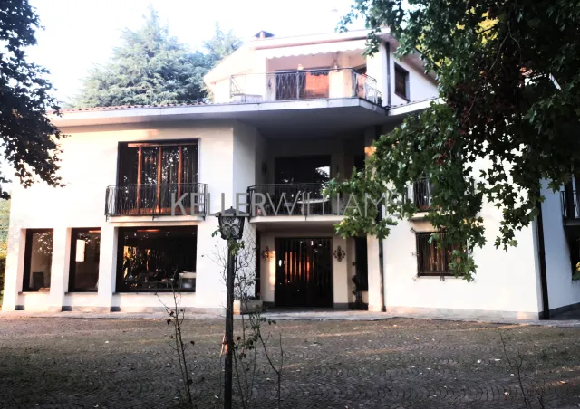 Casa indipendente in vendita a Merate, foto 7 di 25