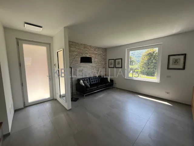Casa indipendente in vendita a Carlazzo, foto 13 di 22