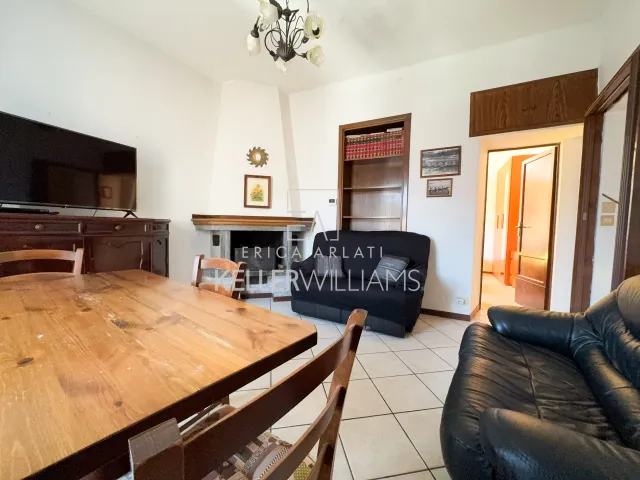 Appartamento in vendita a Moltrasio, foto 18 di 62