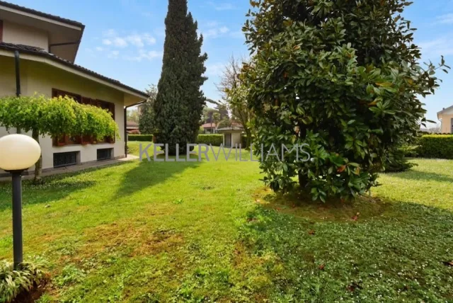 Villa bifamiliare in vendita a Rozzano, foto 5 di 20