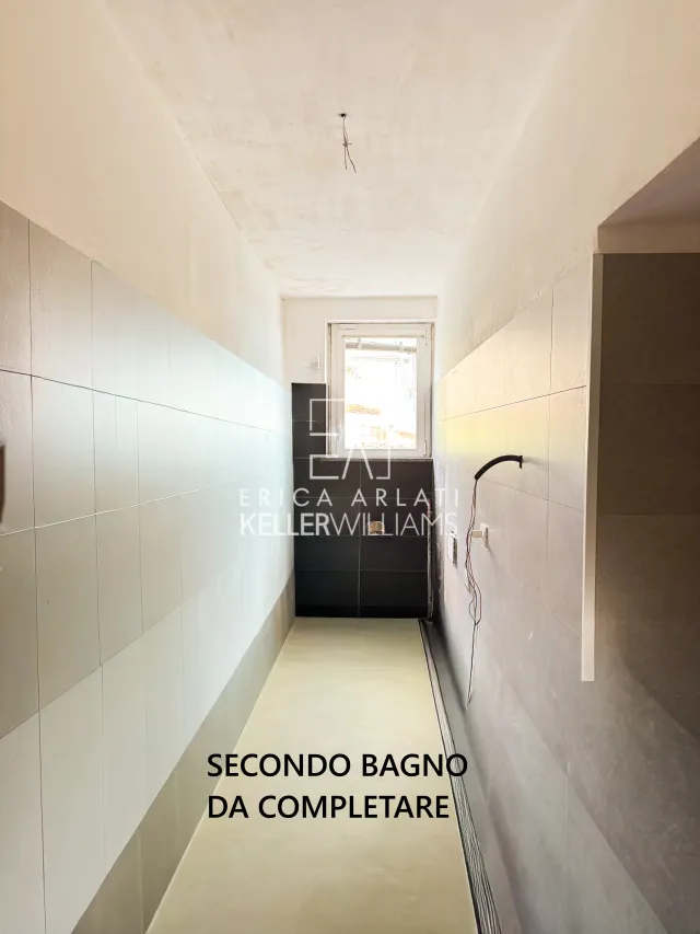 Appartamento in vendita a Faloppio, foto 15 di 35