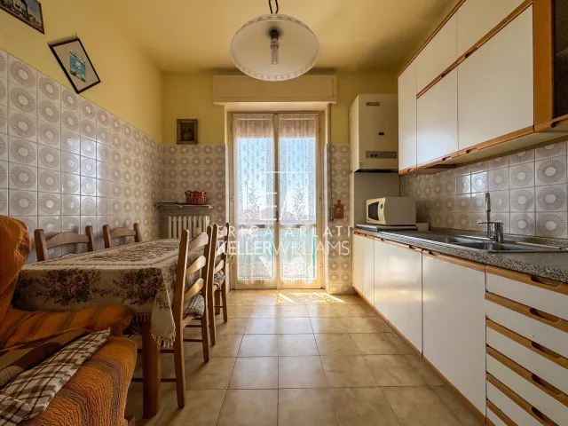 Appartamento in vendita a Solbiate, foto 5 di 38