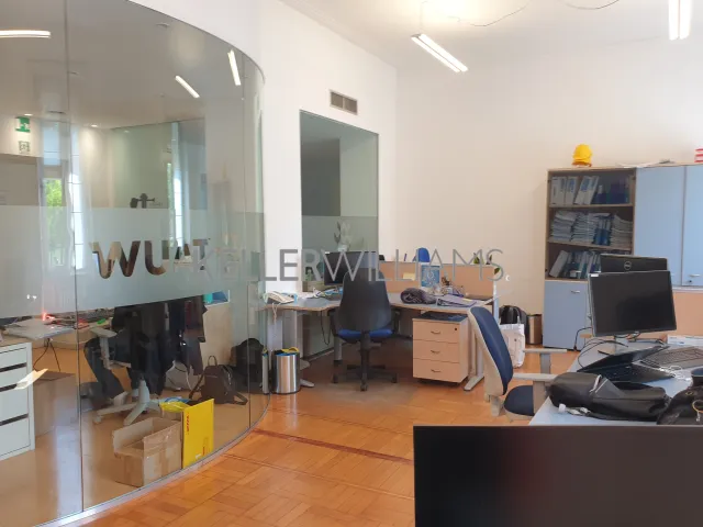 Ufficio in vendita a Città Studi, foto 11 di 23