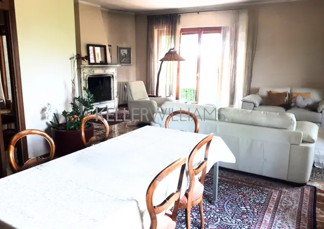 Casa indipendente in vendita a Merate, foto 12 di 25