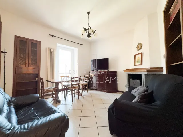 Appartamento in vendita a Moltrasio, foto 17 di 62