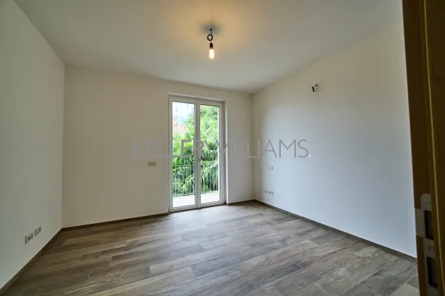 Casa indipendente in vendita a Carlazzo, foto 27 di 46