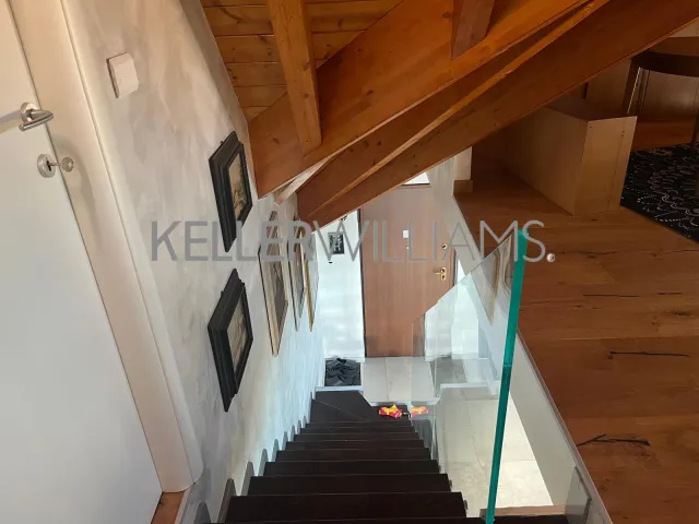 Appartamento in vendita a Viggiù, foto 13 di 28